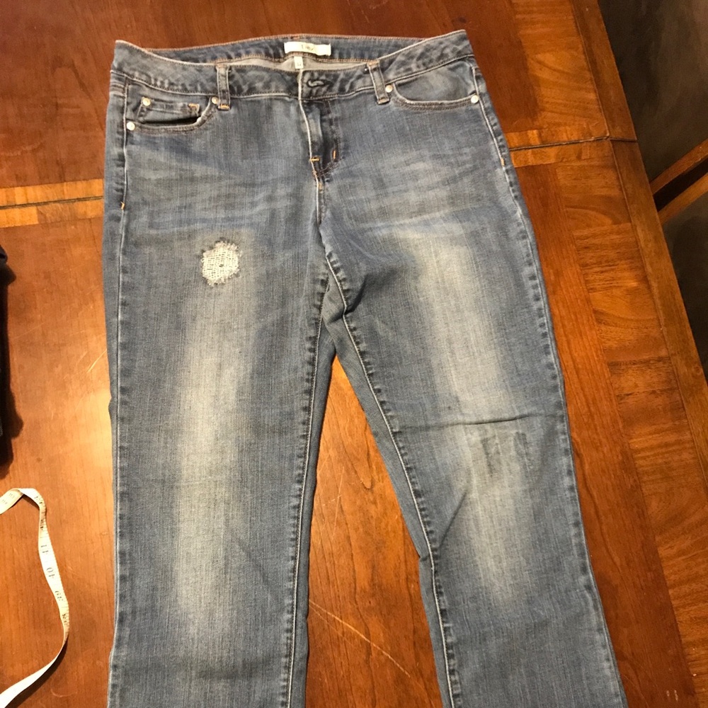Dex size 32 nwot jeans.